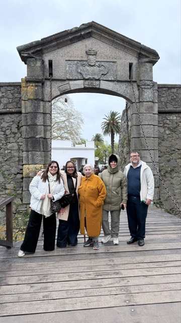 Paseo por el Portón de Campo
