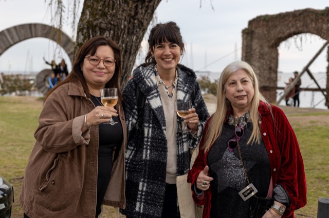 Brindis en el jardín
